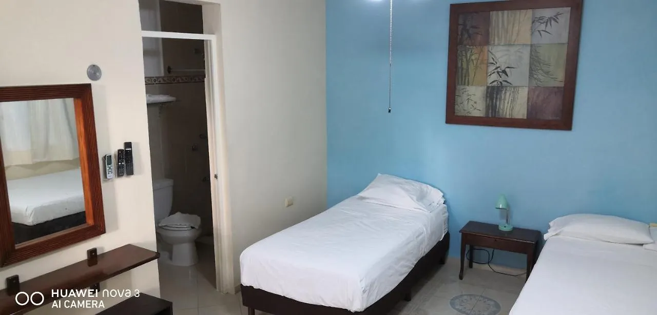 Hotel La Casa Del Turix à Mérida Maison d'hôtes