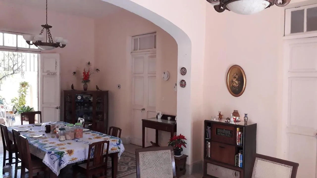 Hotel La Casa Del Turix à Mérida Maison d'hôtes